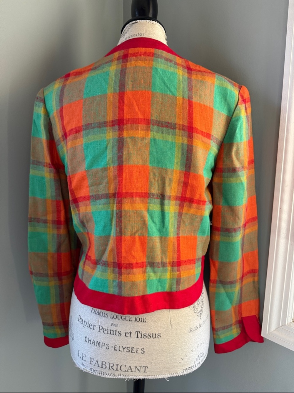 Linda Lewis Collection Linen Plaid Cropped Blazer Custom Buttons Small View 2